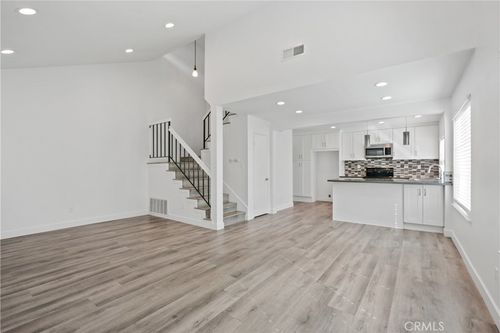 unit-314-1700 W Cerritos Ave, Anaheim, CA, 92804-6184 | Card Image