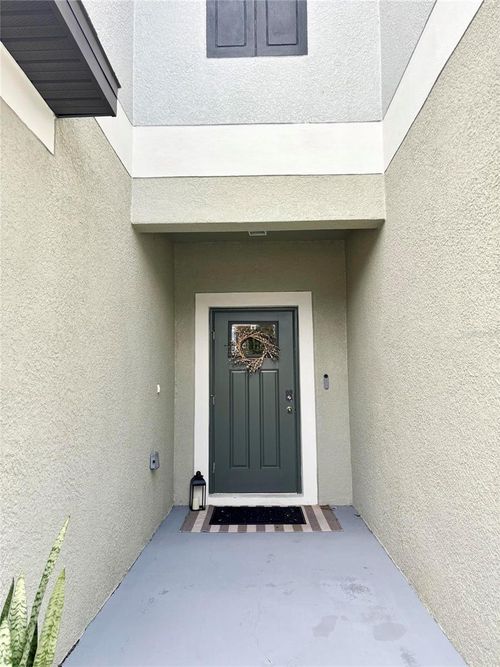 2186 Great Sapphire Ln, LUTZ, FL, 33558-5732 | Card Image