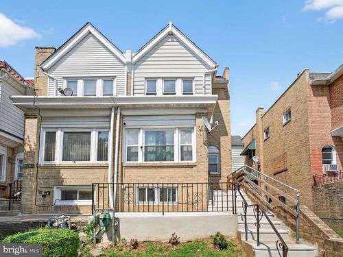 241 Wembly Rd, UPPER DARBY, PA, 19082-4710 | Card Image