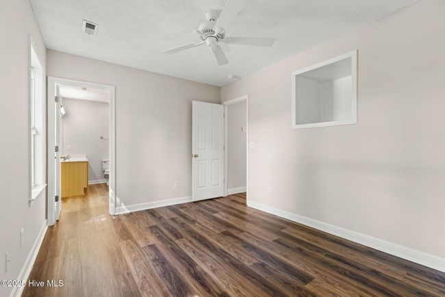 719 Oak Branches Close, House other with 3 bedrooms, 2 bathrooms and 1 parking in Belville NC | Image 21