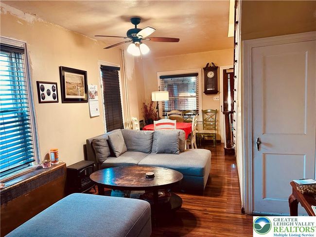 742 N 4 Th St, House other with 2 bedrooms, 2 bathrooms and null parking in Allentown PA | Image 4