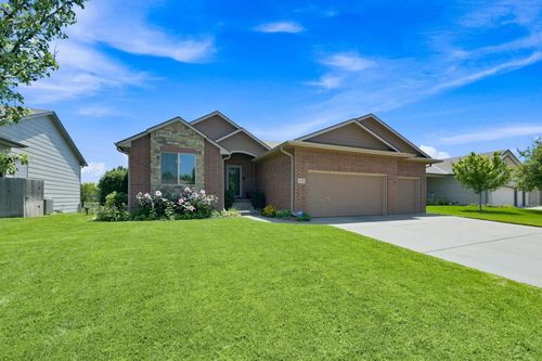 8741 W Conrey St, Wichita, KS, 67205-2607 | Card Image