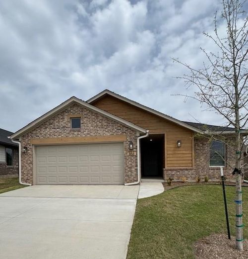 358 Woodrock Street, Harrah, OK, 73045 | Card Image