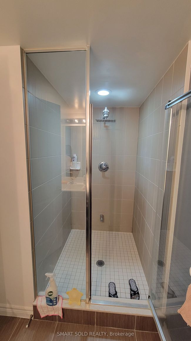 2707 - 50 Town Centre Crt, Condo with 0 bedrooms, 1 bathrooms and null parking in Scarborough ON | Image 11