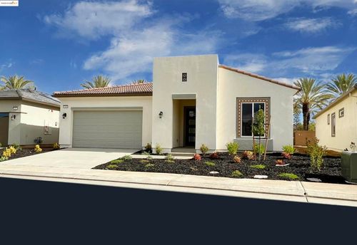 116 Heirloom Dr, Brentwood, CA, 94513-6608 | Card Image