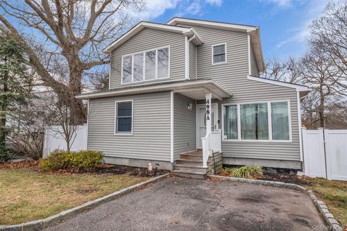 498 William Floyd Pkwy, Shirley, NY, 11967 | Card Image