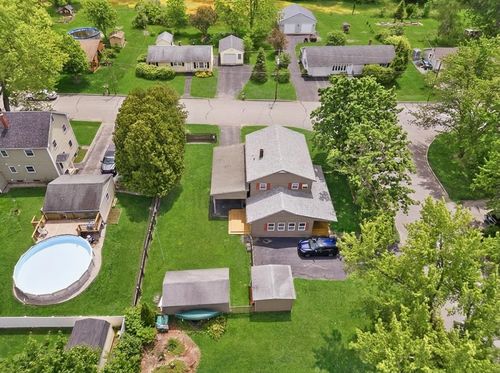 44 Sherwood Meadows Drive, Pembroke, NH, 03275 | Card Image