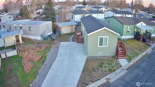 50 Compton Ln, Richland, WA, 99354-1710 | Card Image