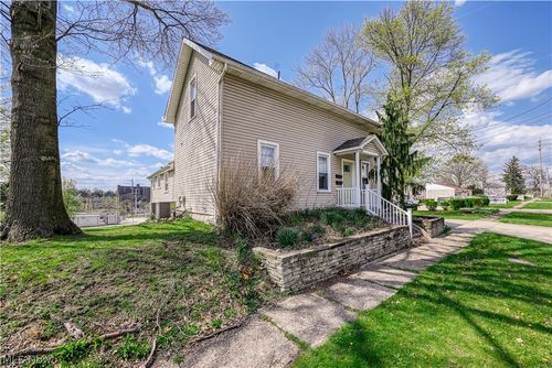 1718 - 1720 Newberry Street, Cuyahoga Falls, OH, 44221 | Card Image