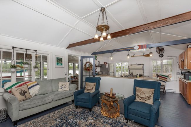 36 Fraser Rd, House other with 3 bedrooms, 1 bathrooms and 2 parking in Nipissing ON | Image 18
