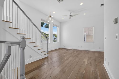 a-180 Ne 6th Ave, Delray Beach, FL, 33483-5470 | Card Image
