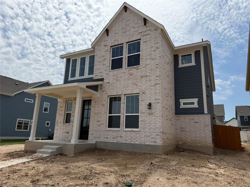 213 Leeland Dr, Liberty Hill, TX, 78642-2806 | Card Image