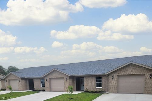 203 Knollton Dr, Millersburg, OH, 44654-1634 | Card Image