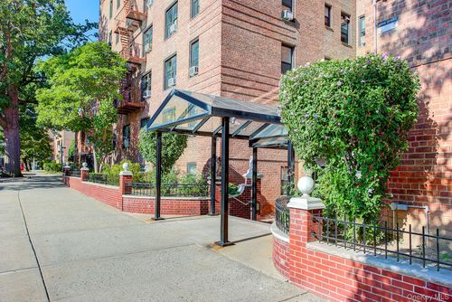 apt-1s-38 149th St, Flushing, NY, 11354-6301 | Card Image