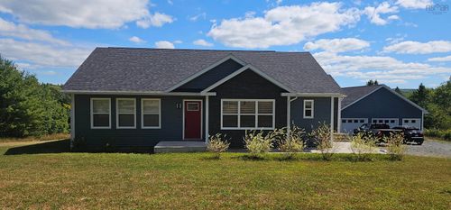 25 Lakewood Dr, Newport, NS, B0N2A0 | Card Image