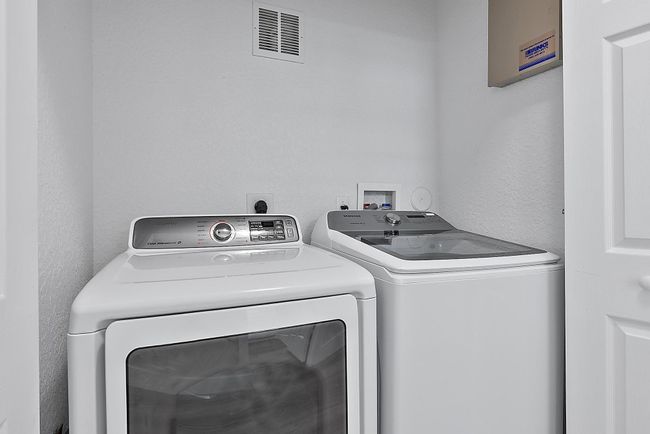 APT-105 - 107 Pond Apple Ln, Condo with 3 bedrooms, 4 bathrooms and null parking in Jupiter FL | Image 24