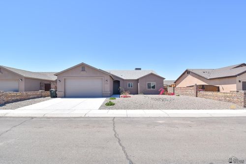 10195 E 34th Pl, Yuma, AZ, 85365-4933 | Card Image