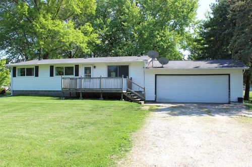 214 W B St, Alpha, IL, 61413-5071 | Card Image