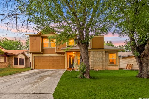 9118 Autumn Mdws, San Antonio, TX, 78254-1935 | Card Image