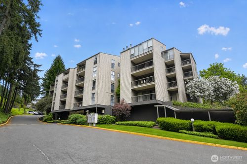 644-13680 Ne 69th St, Redmond, WA, 98052-1806 | Card Image