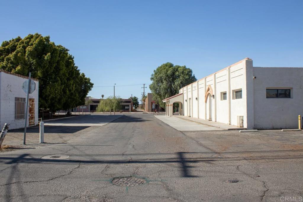 Commercial Sale in Blythe 4