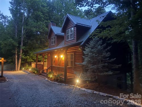 476 Double Eagle Dr, Nebo, NC, 28761-0353 | Card Image