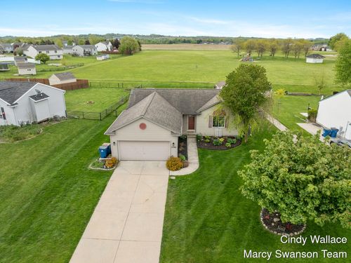 2106 Jaclyn Dr, Hudsonville, MI, 49426-7440 | Card Image