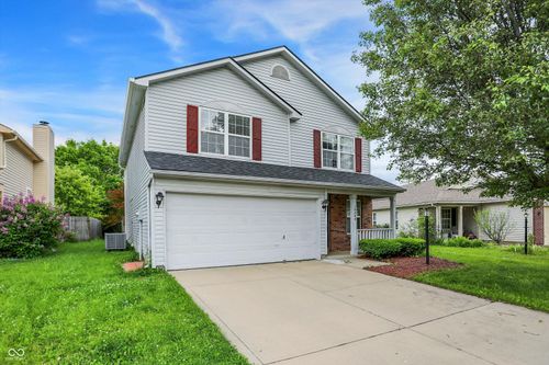 15264 Ten Point Dr, Noblesville, IN, 46060-7992 | Card Image