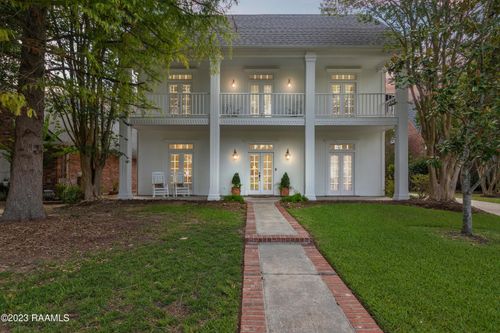 102 Villere Cir, Lafayette, LA, 70506-5850 | Card Image