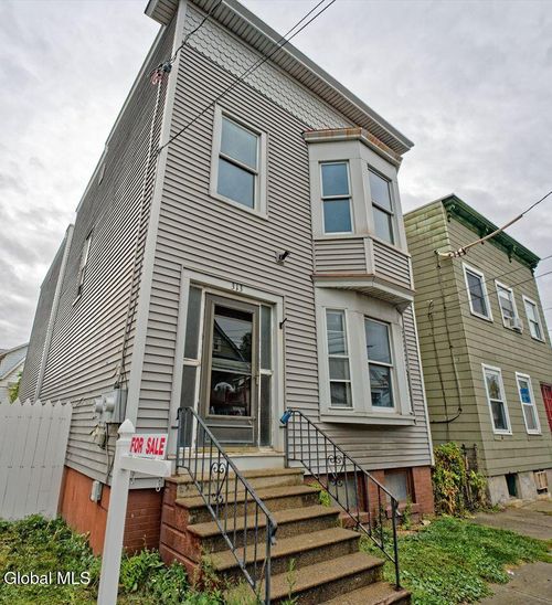 313 2nd Ave, Albany, NY, 12209-2130 | Card Image