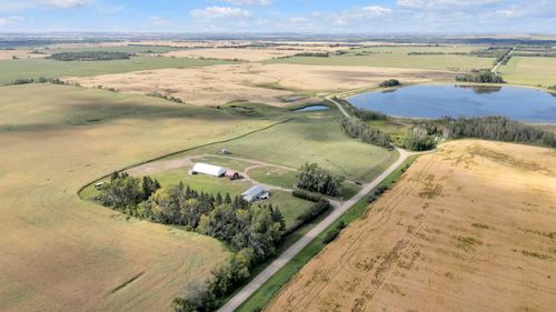 38228 Range Road 230, Rural Red Deer County, AB, T0M0V0 | Card Image