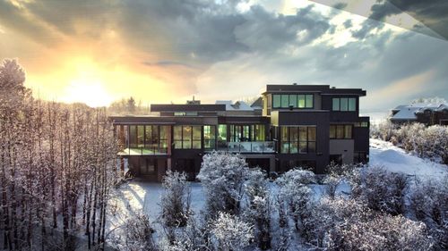 105 Silverhorn Pk, Rocky View County, AB, T3R0X3 | Card Image