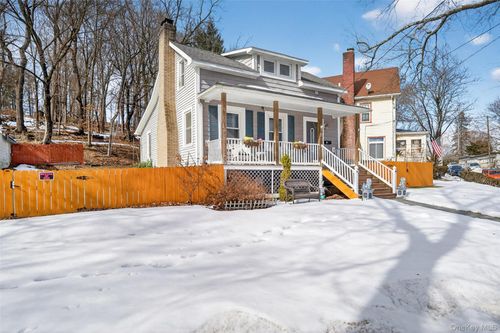 110 S Montgomery St, Walden, NY, 12586-1616 | Card Image