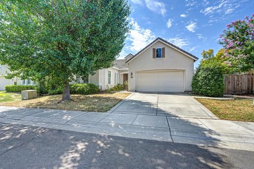 1700 Charm Way, Sacramento, CA, 95835 | Card Image