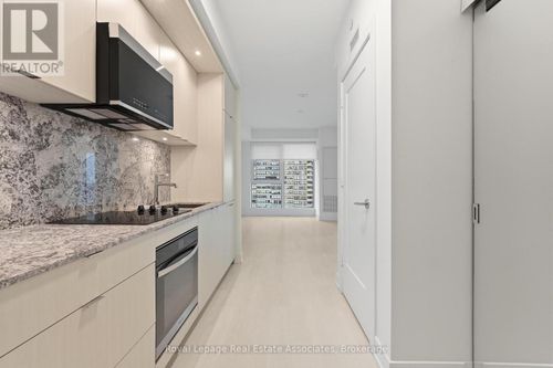 903-25 Cordova Avenue, Toronto (Islington-City Centre West), ON, M9A0E5 | Card Image