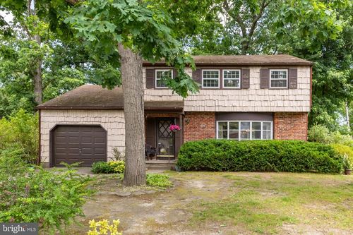 31 Silver Birch Rd, BLACKWOOD, NJ, 08012-1911 | Card Image