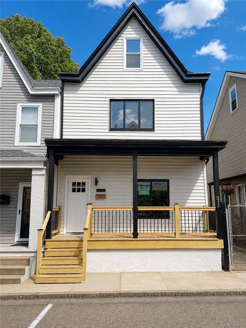 212 21st St, Sharpsburg, PA, 15215-2804 | Card Image