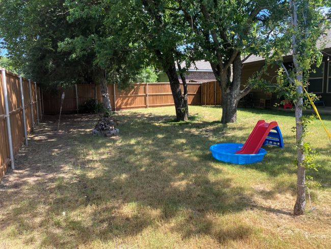 2212 San Jacinto Way, House other with 3 bedrooms, 2 bathrooms and null parking in Sherman TX | Image 26