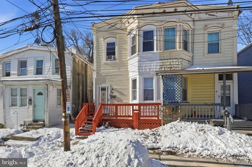 46 S Maple Ave, LANSDOWNE, PA, 19050-2914 | Card Image