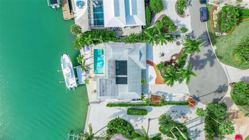 922 Casey Cove Dr, NOKOMIS, FL, 34275-3302 | Card Image