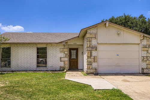 5220 Gibson Dr, The Colony, TX, 75056-4509 | Card Image