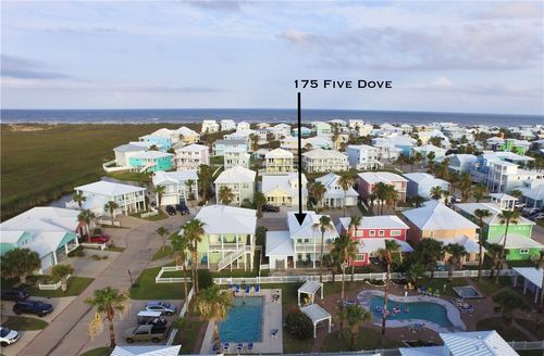 175 Five Dove Cir, Port Aransas, TX, 78373-4972 | Card Image
