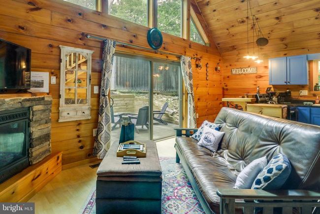 882 Lazy River West Rd, House other with 2 bedrooms, 2 bathrooms and null parking in LURAY VA | Image 8