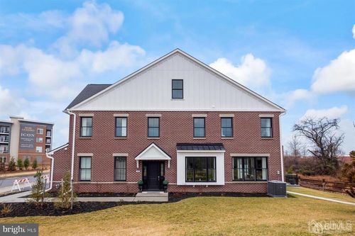 75 Riverwalk, Plainsboro, NJ, 08536-2546 | Card Image