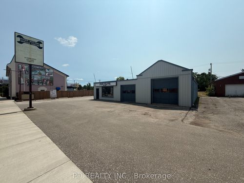 40 King St W, Omemee, ON, K0L2W0 | Card Image