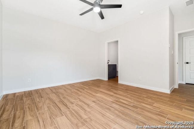 1381 Overbrook Ln, House other with 3 bedrooms, 2 bathrooms and null parking in Spring Branch TX | Image 9