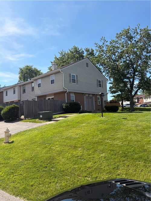 7609 Dover Ct, West Chester, OH, 45069 | Card Image