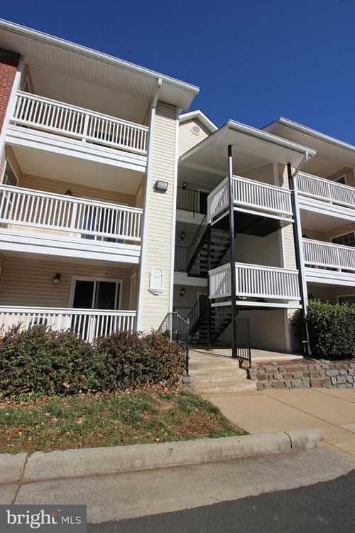 201-1543 Lincoln Way, MCLEAN, VA, 22102-5901 | Card Image