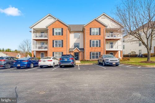 unit-3c-2001 Rudy Serra Dr, ELDERSBURG, MD, 21784-6389 | Card Image