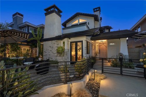 1925 Lake St, Huntington Beach, CA, 92648-2806 | Card Image